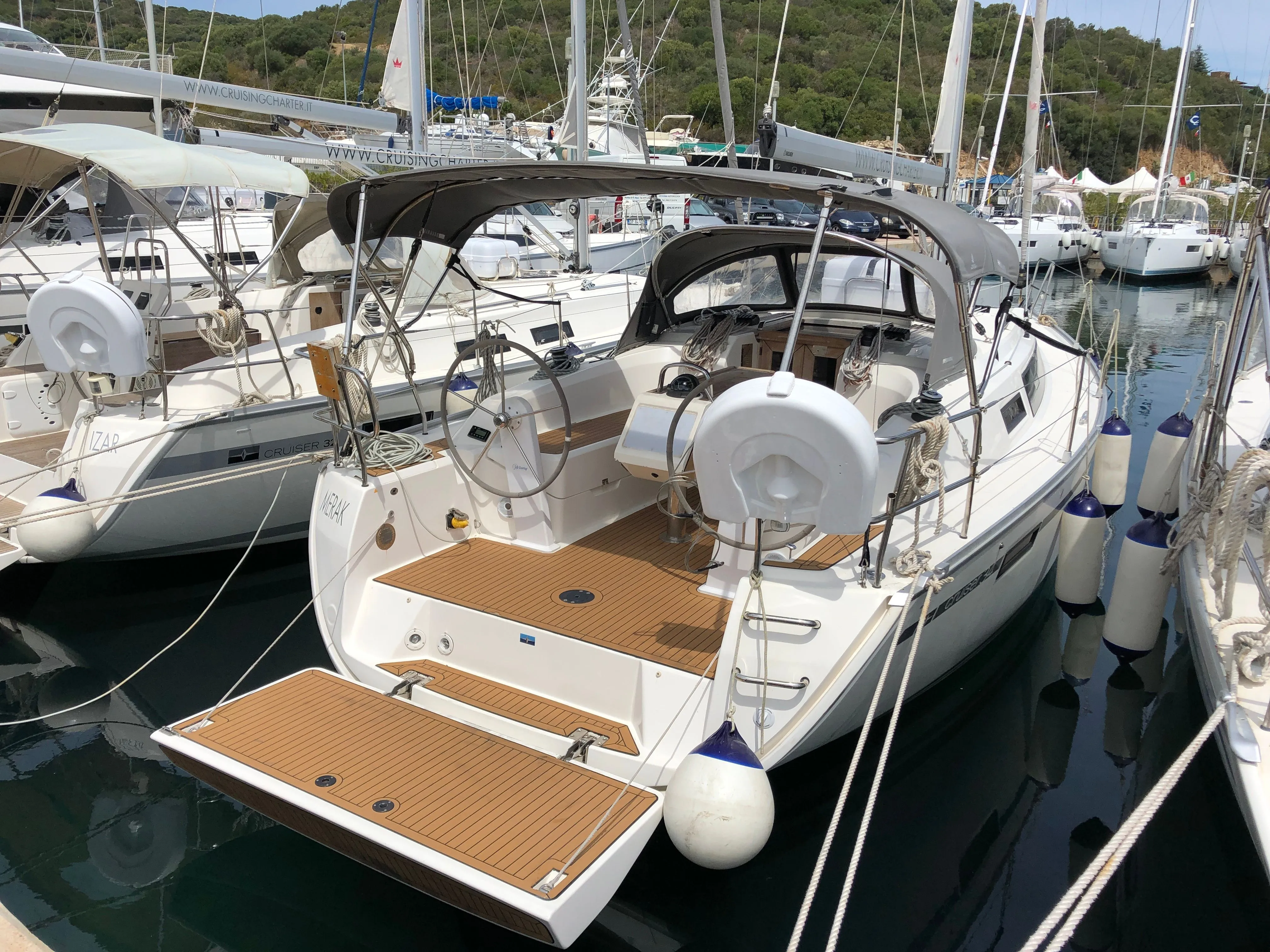 Merak Charter Boat