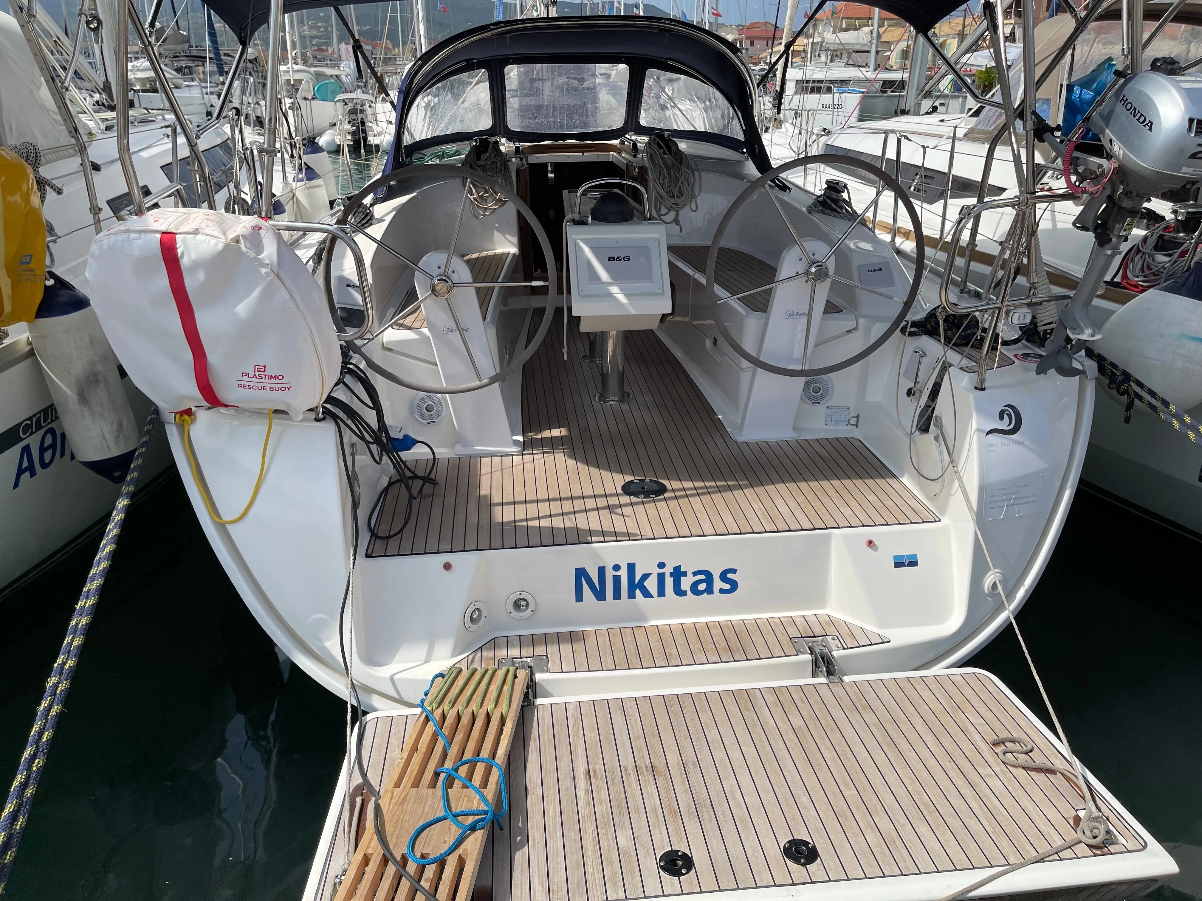 Nikitas Kiralık Teknesi - 1