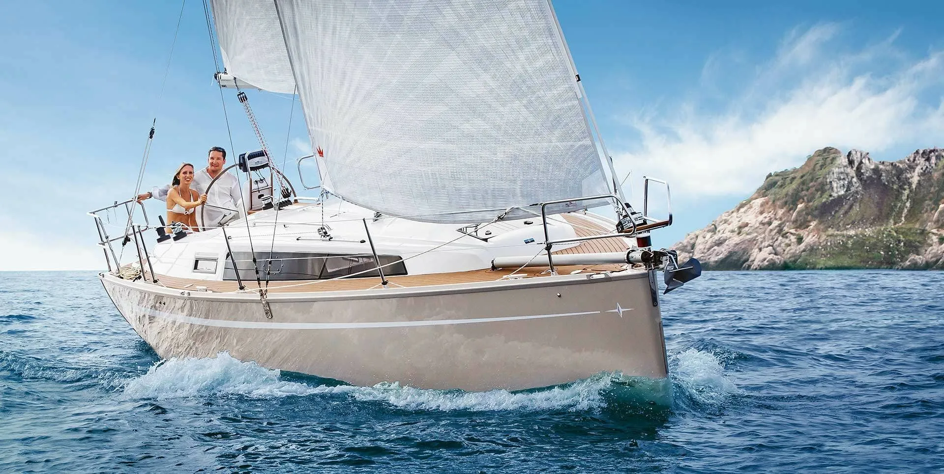 Explore Portoferraio on a 9.99m 2 Cabin Sailing Yacht Rental