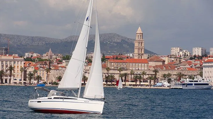 Tonkica Charter Boat