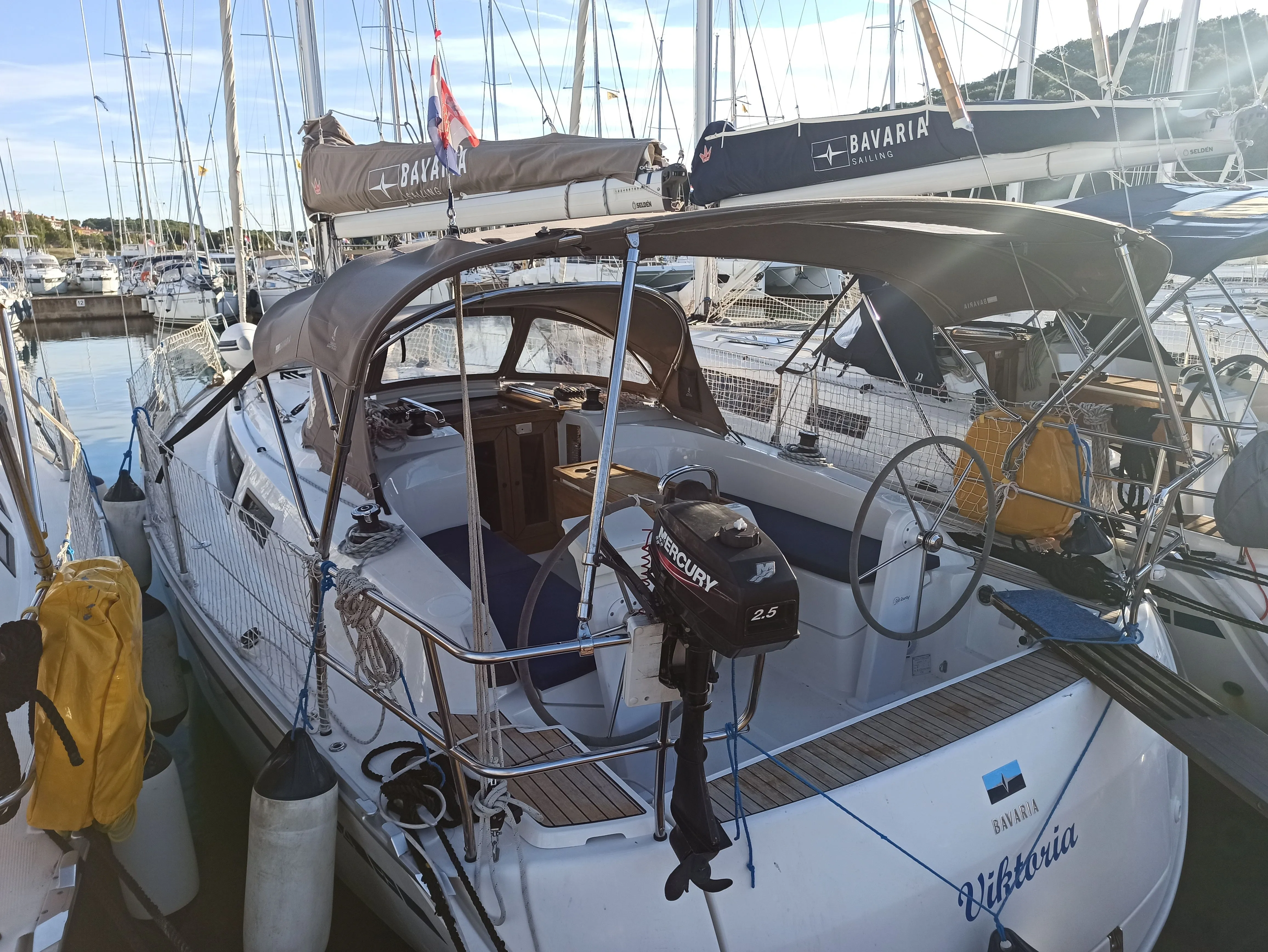 Viktoria Charter Boat - 4