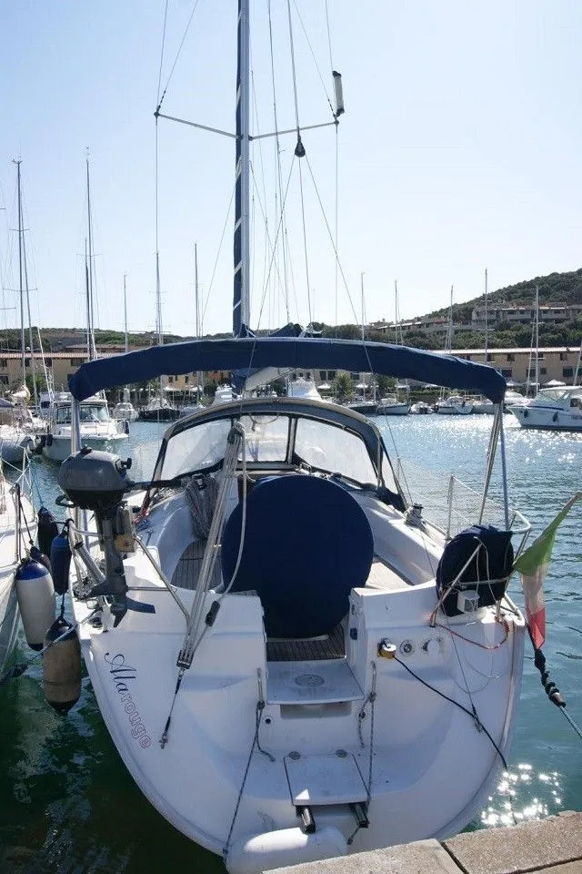 Ala Rouge Charter Boat
