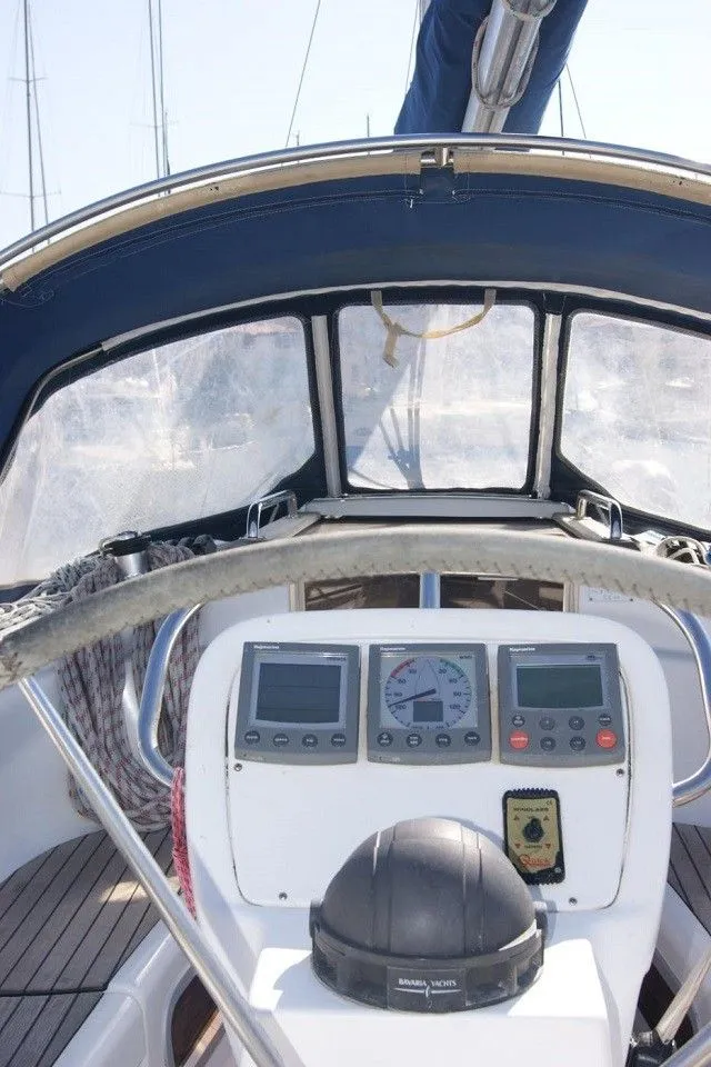 Ala Rouge Charter Boat