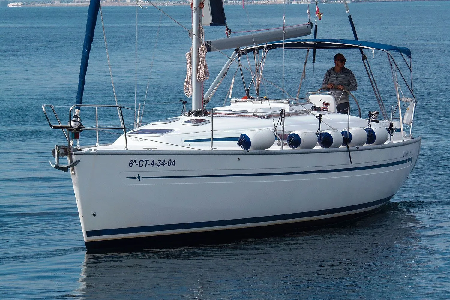 Charter a 11.4m Sailing Yacht in Santa Pola