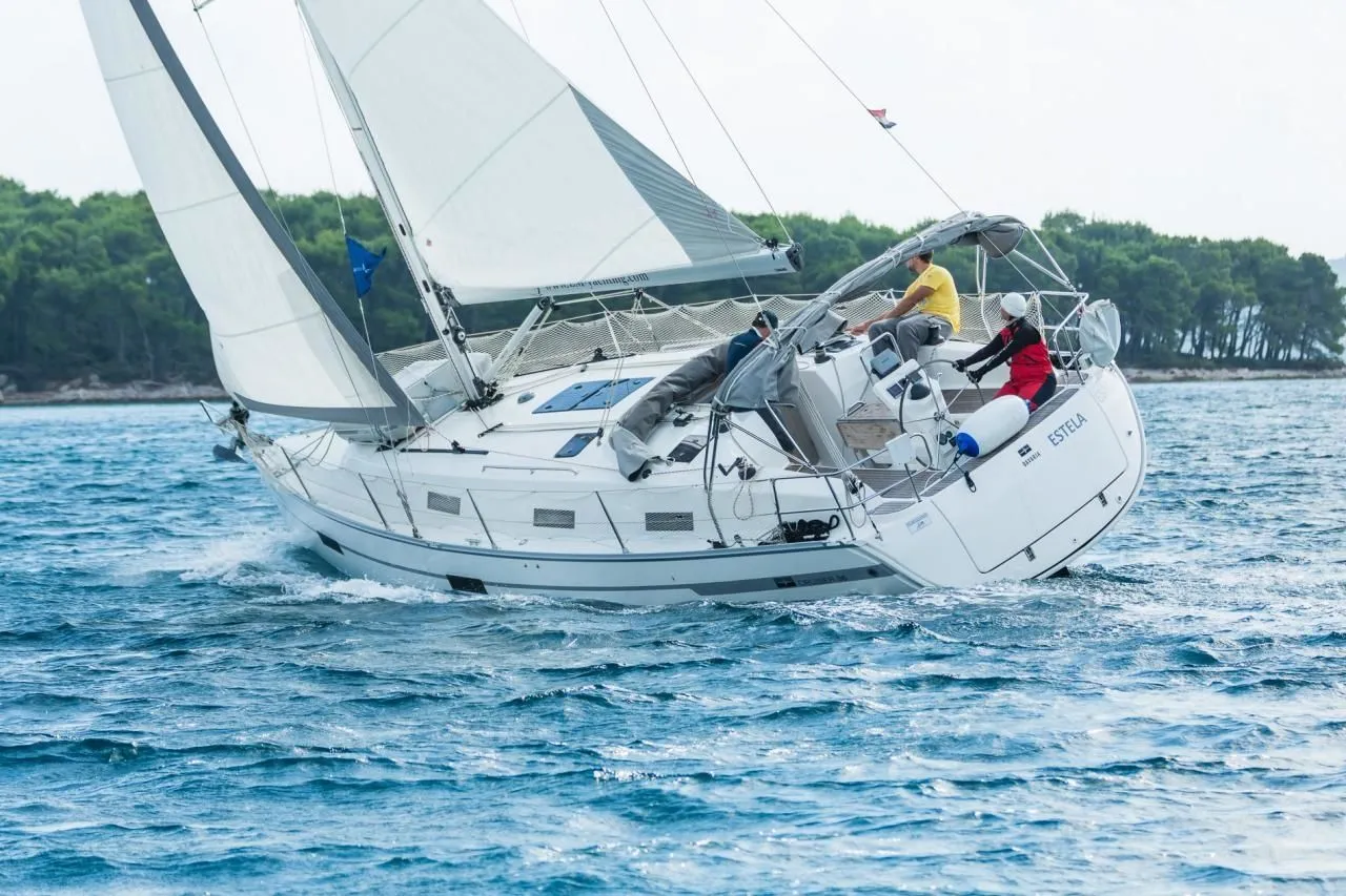 Estela Charter Boat