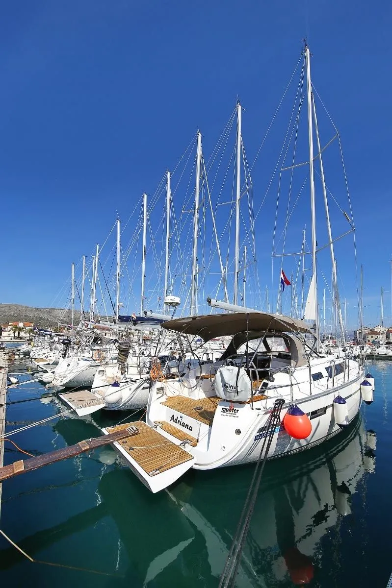 Adriana Charter Boat - 5