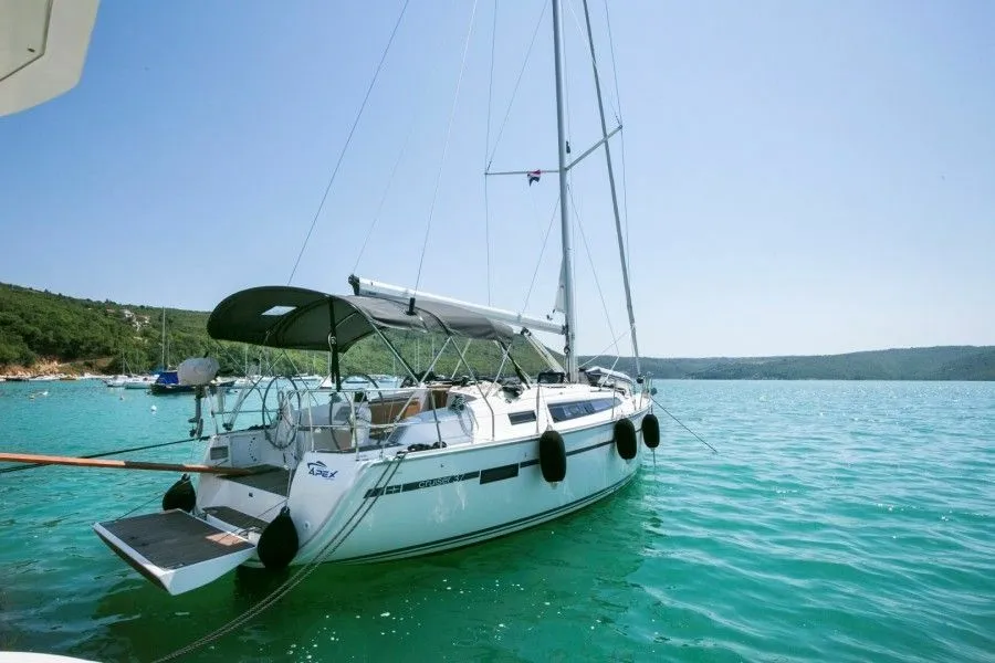 Alani Charter Boat