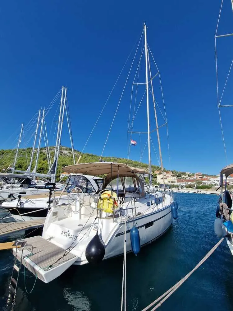 Explore Drage on a 11.3m Rental Bavaria Cruiser 37