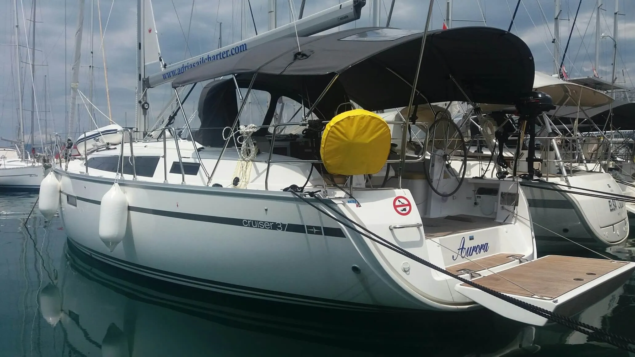 Aurora Charter Boat
