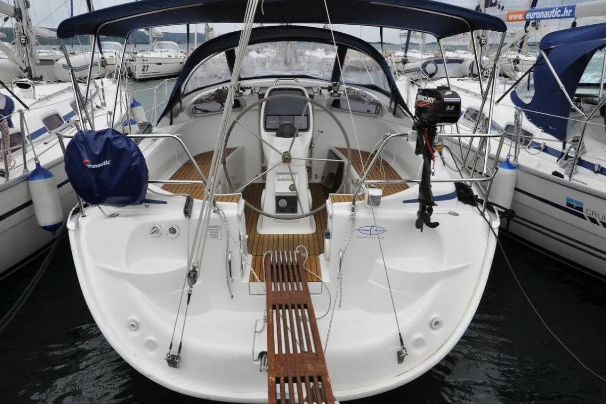 Tekne - Barcelona Kiralık Bavaria Cruiser 37 11.35m Yelkenli Yat