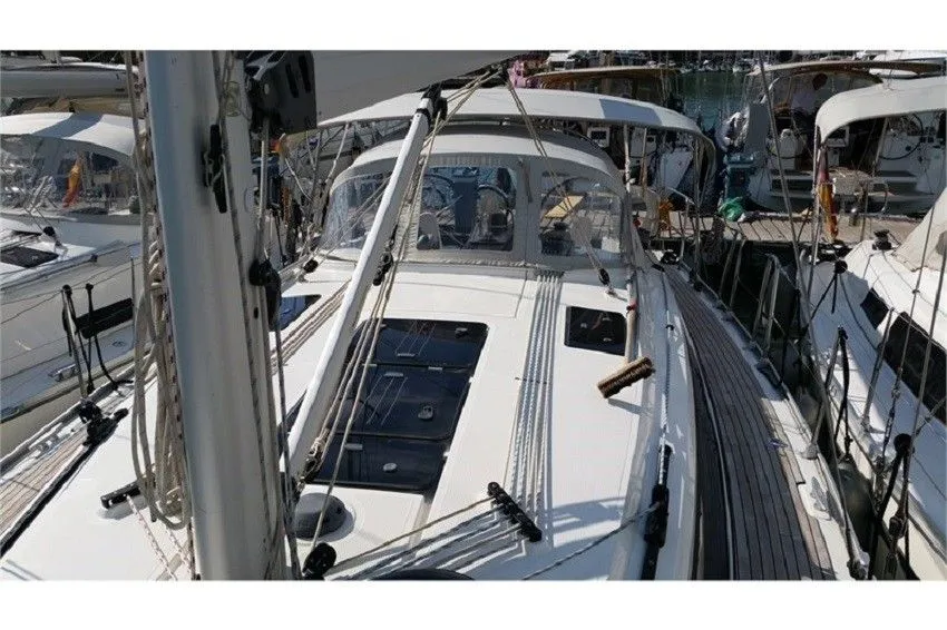 Chilly Lilly Charter Boat