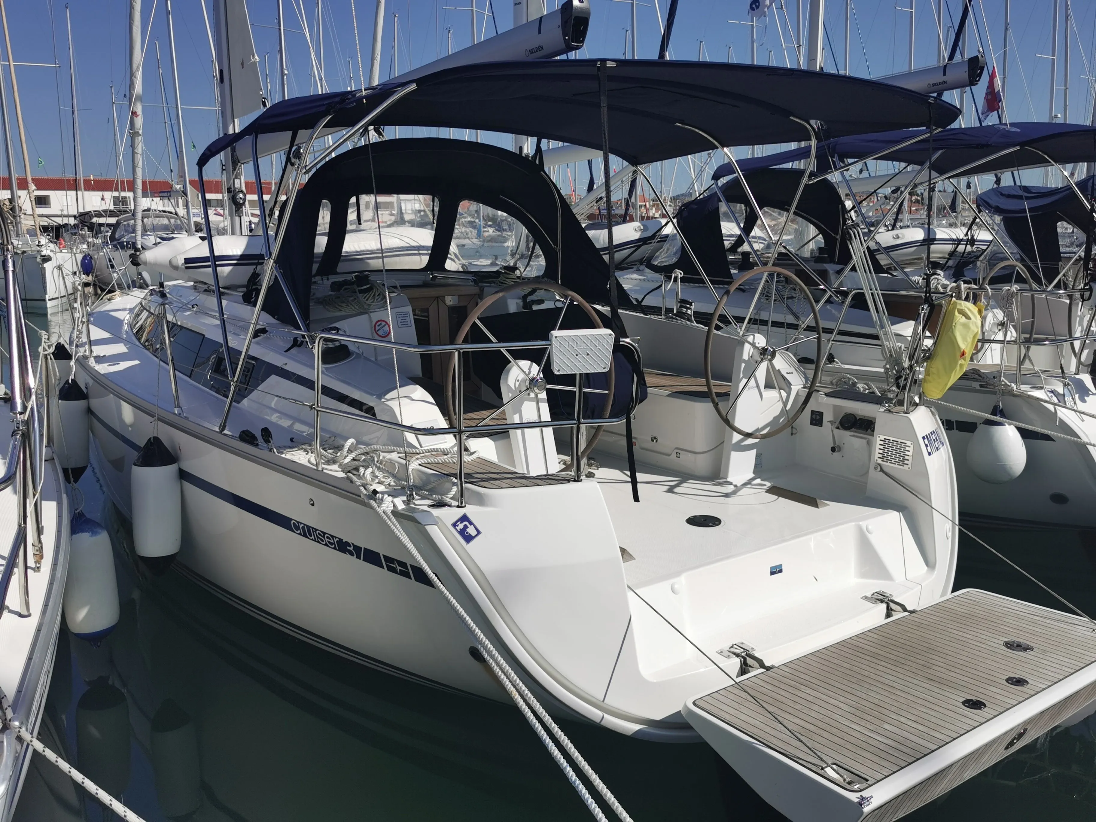 Emerald Mietboot - 5