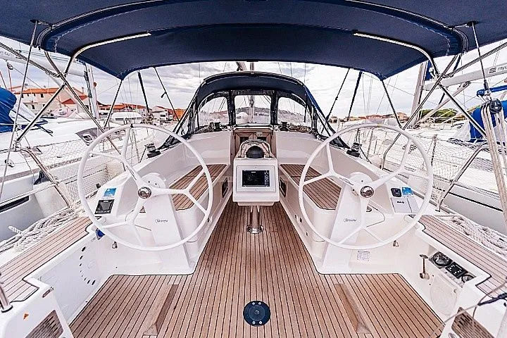 Flinx Charter Boat