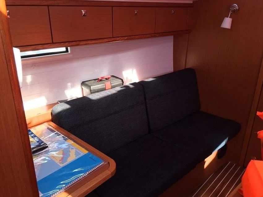 Gust Charter Boat - 4