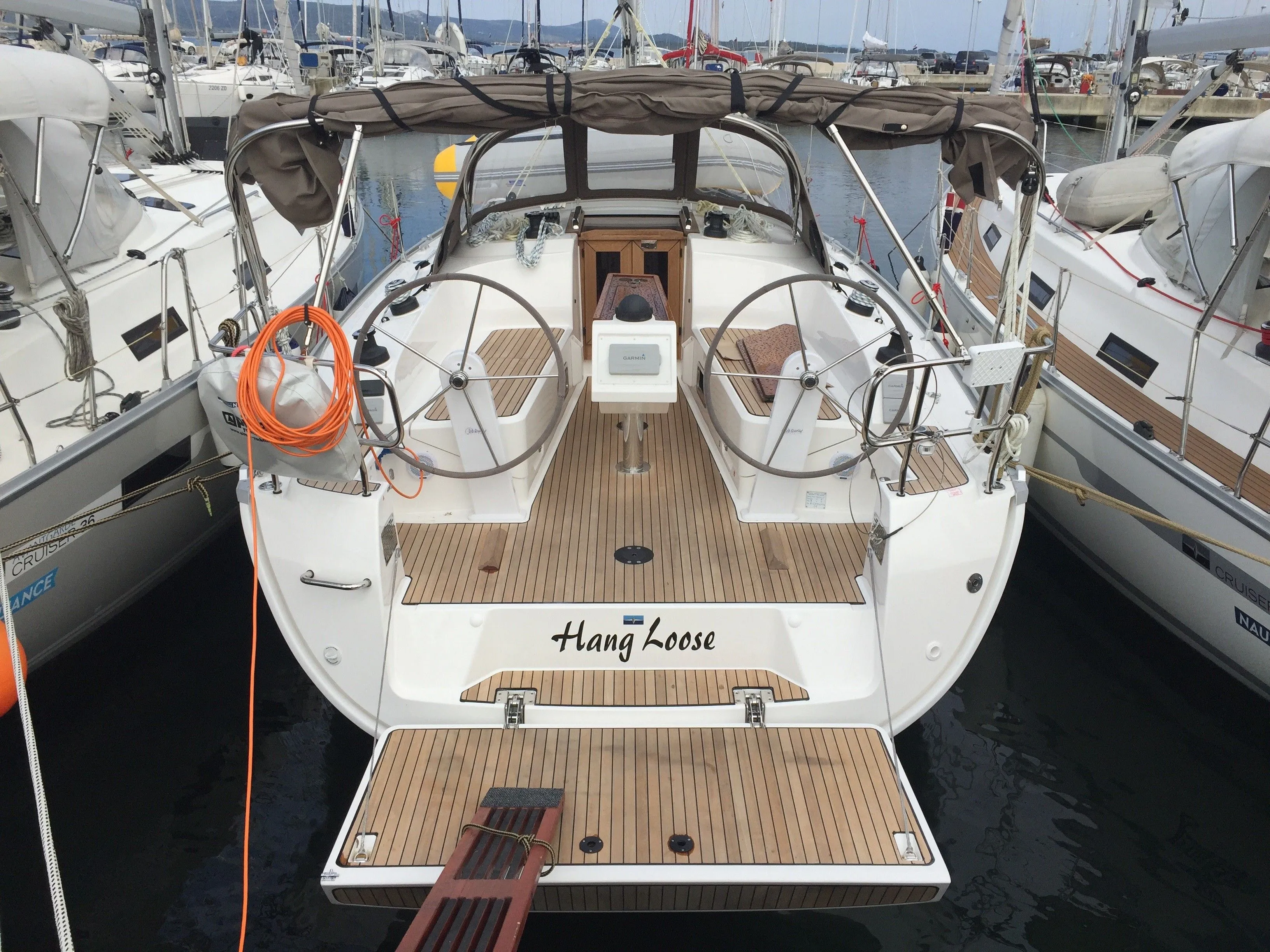 Boot - Rent a 11.3m Sailing Yacht Bavaria Cruiser 37 in Trogir