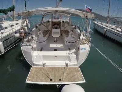 Лодка - Взять в чартер 11.2м парусная яхта Bavaria Cruiser 37 в Никьяна