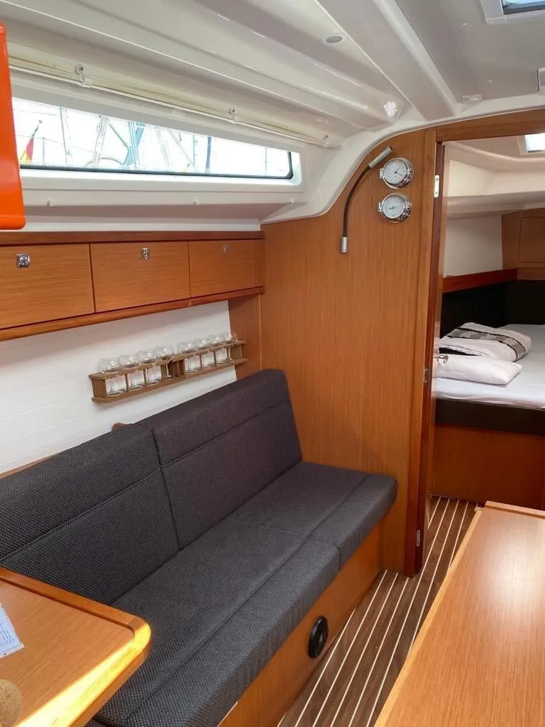 Joelle Charter Boat