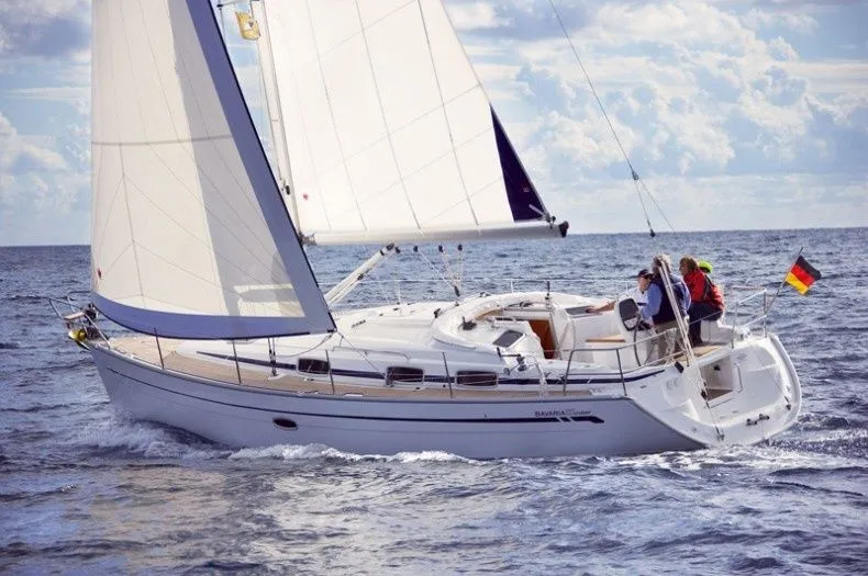 Rent a 11.35m Bavaria Cruiser 37 in Stavoren
