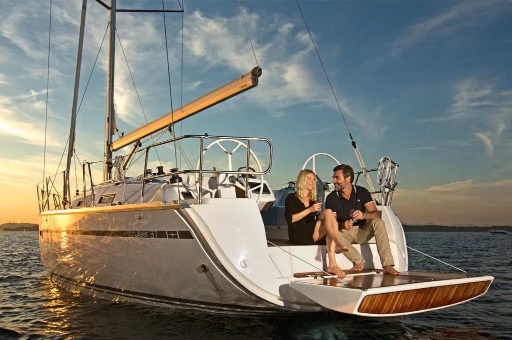Explore Ayia Evfimia on a 11.2m Rental Sailing Yacht Bavaria Cruiser 37
