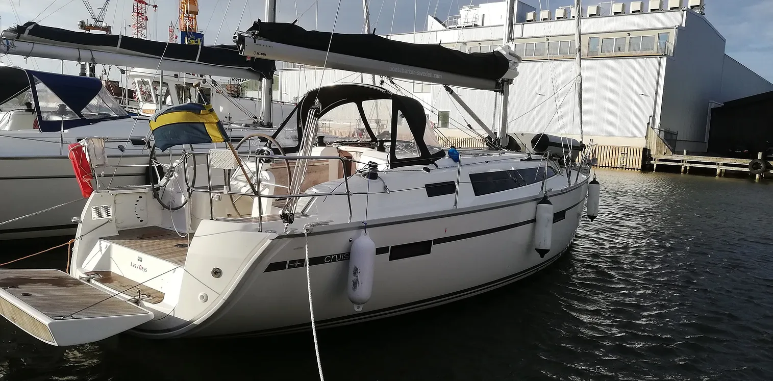 Charter a 11.35m Sailing Yacht in Gothenburg