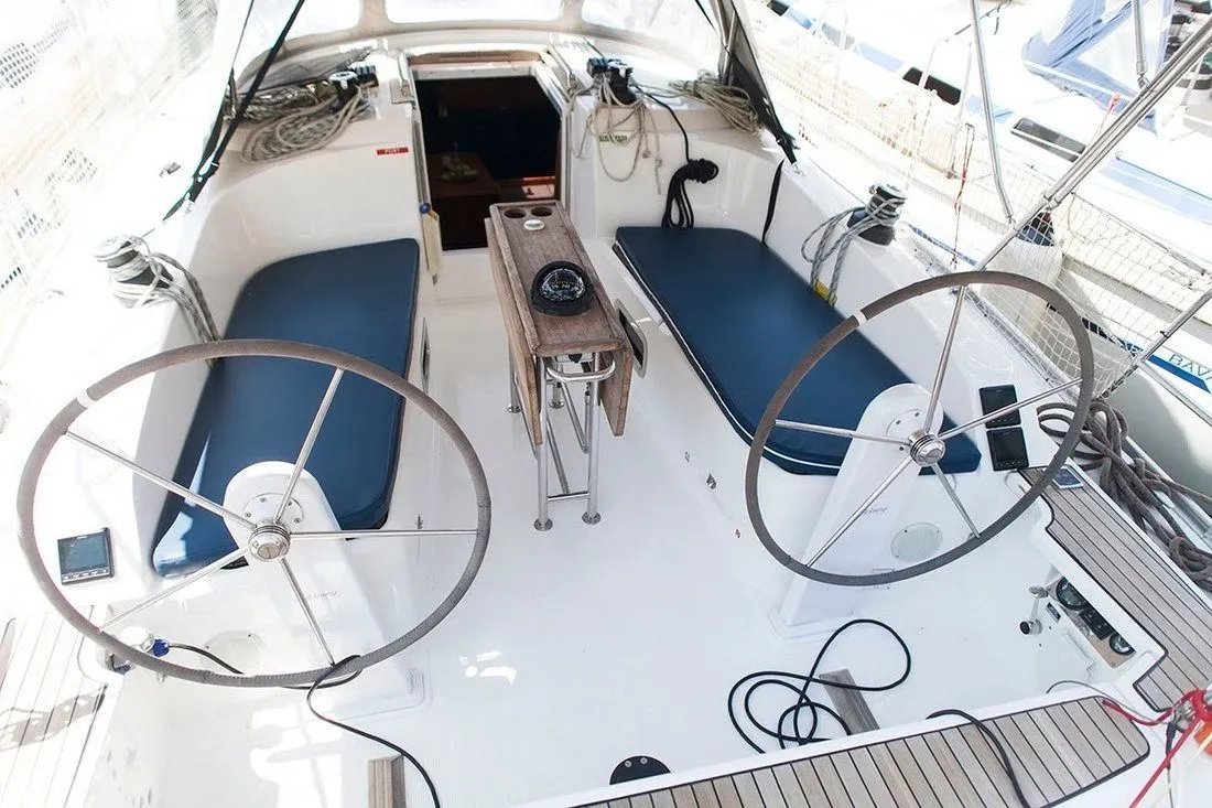 Lydia Charter Boat - 5