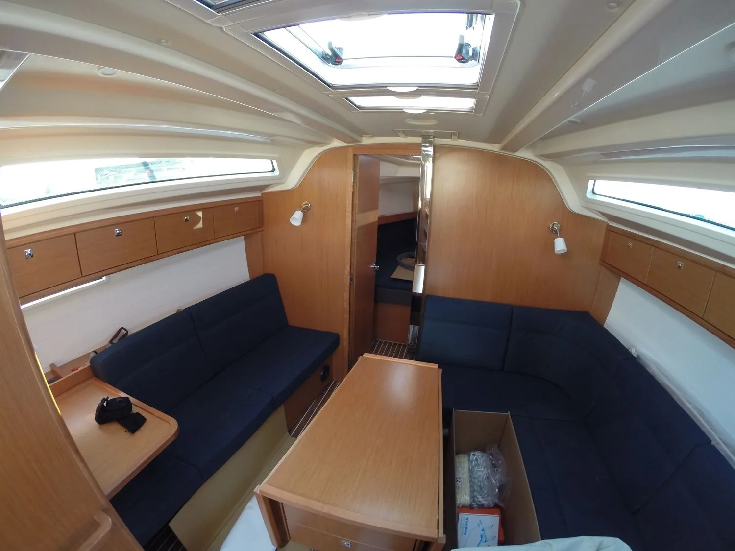Mimi Mietboot - 3