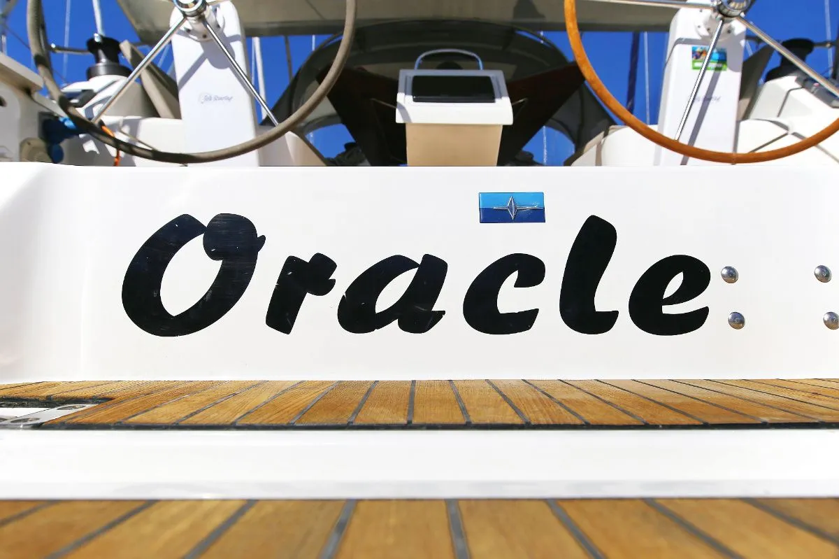 Oracle Charterboot - 4