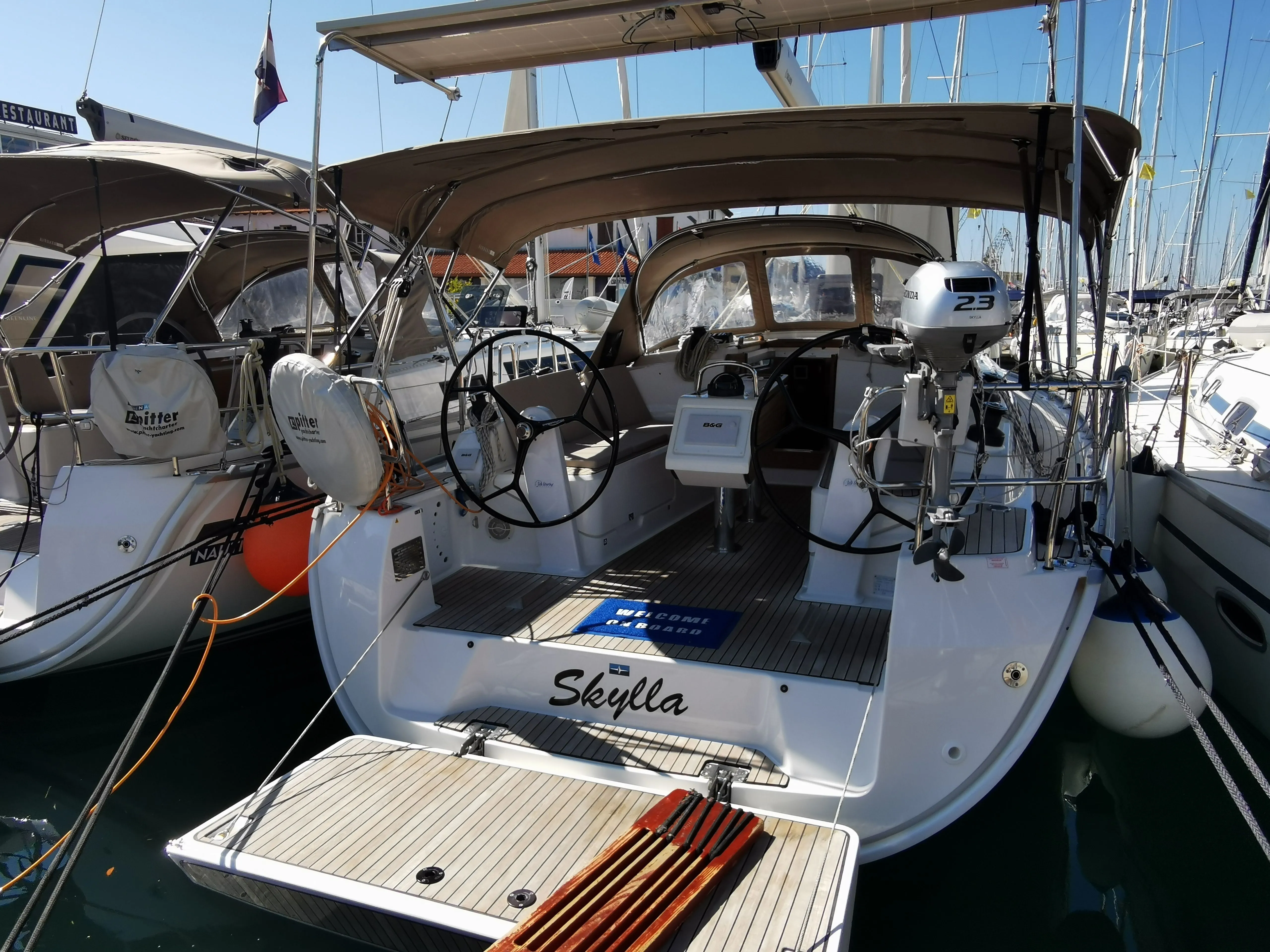 Skylla Kiralık Teknesi - 3