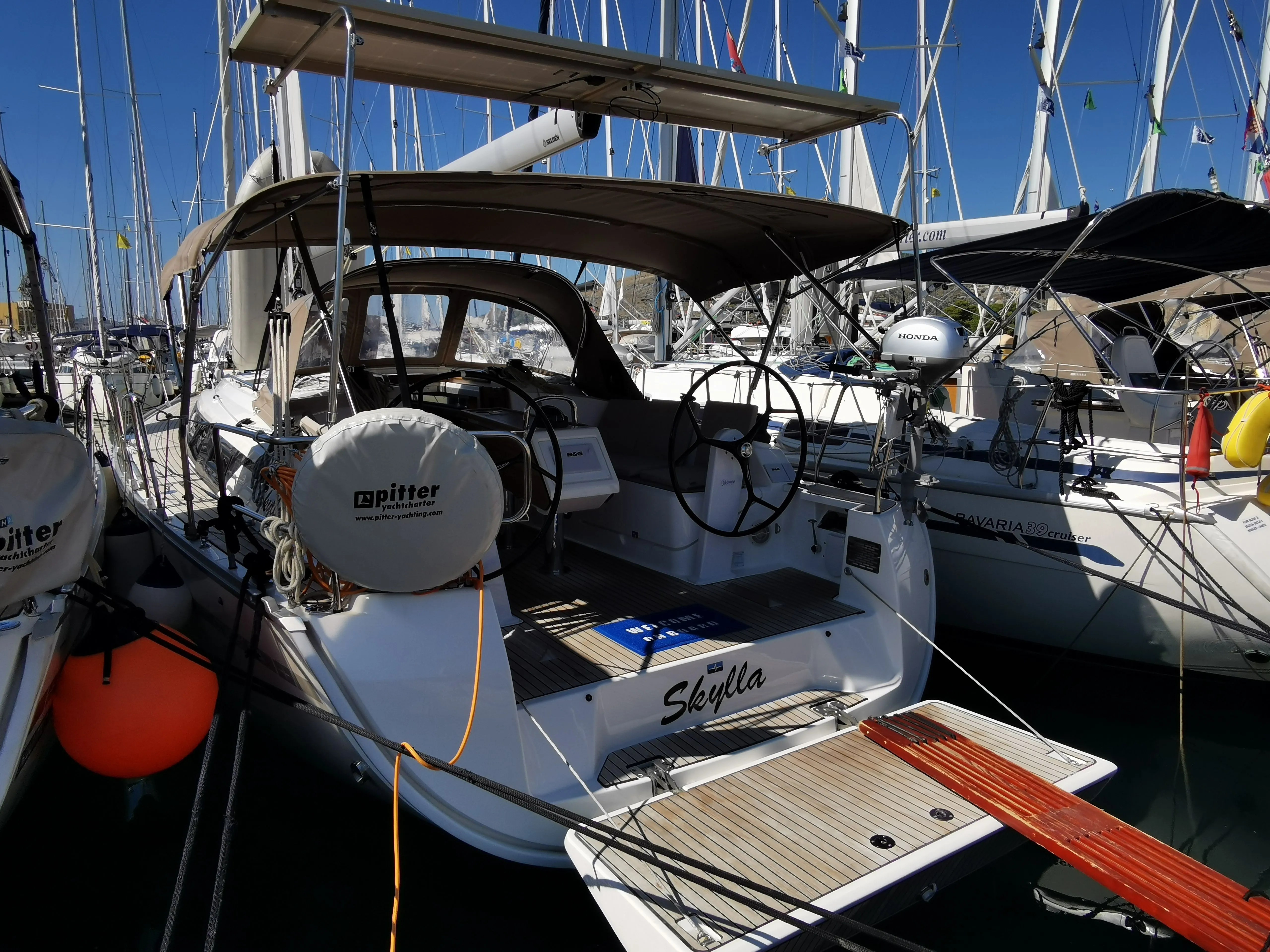 Skylla Kiralık Teknesi - 4