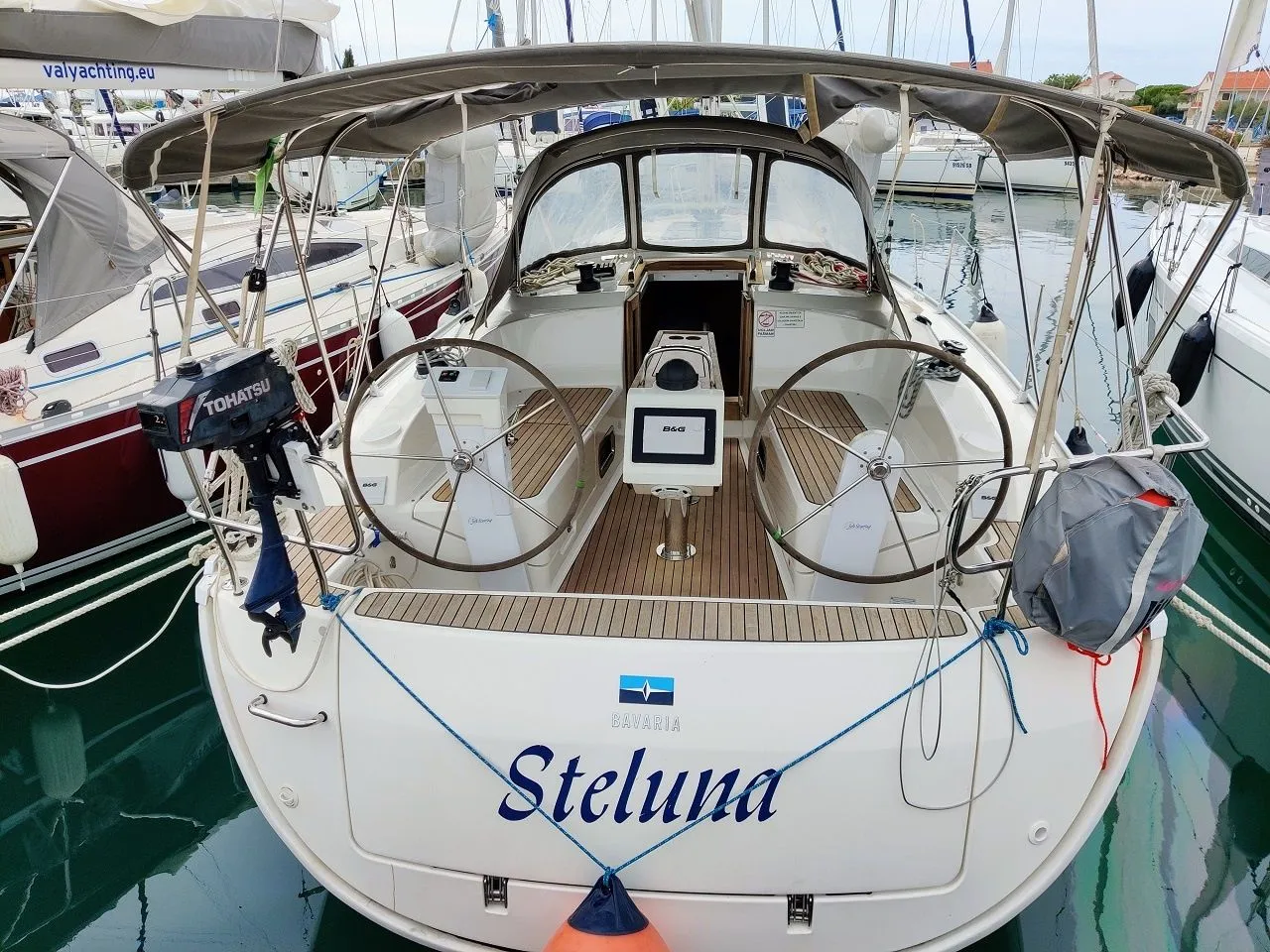 Steluna Charter Boat - 1