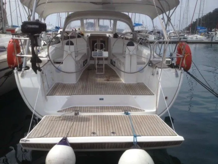 Adagio Charterboot - 1