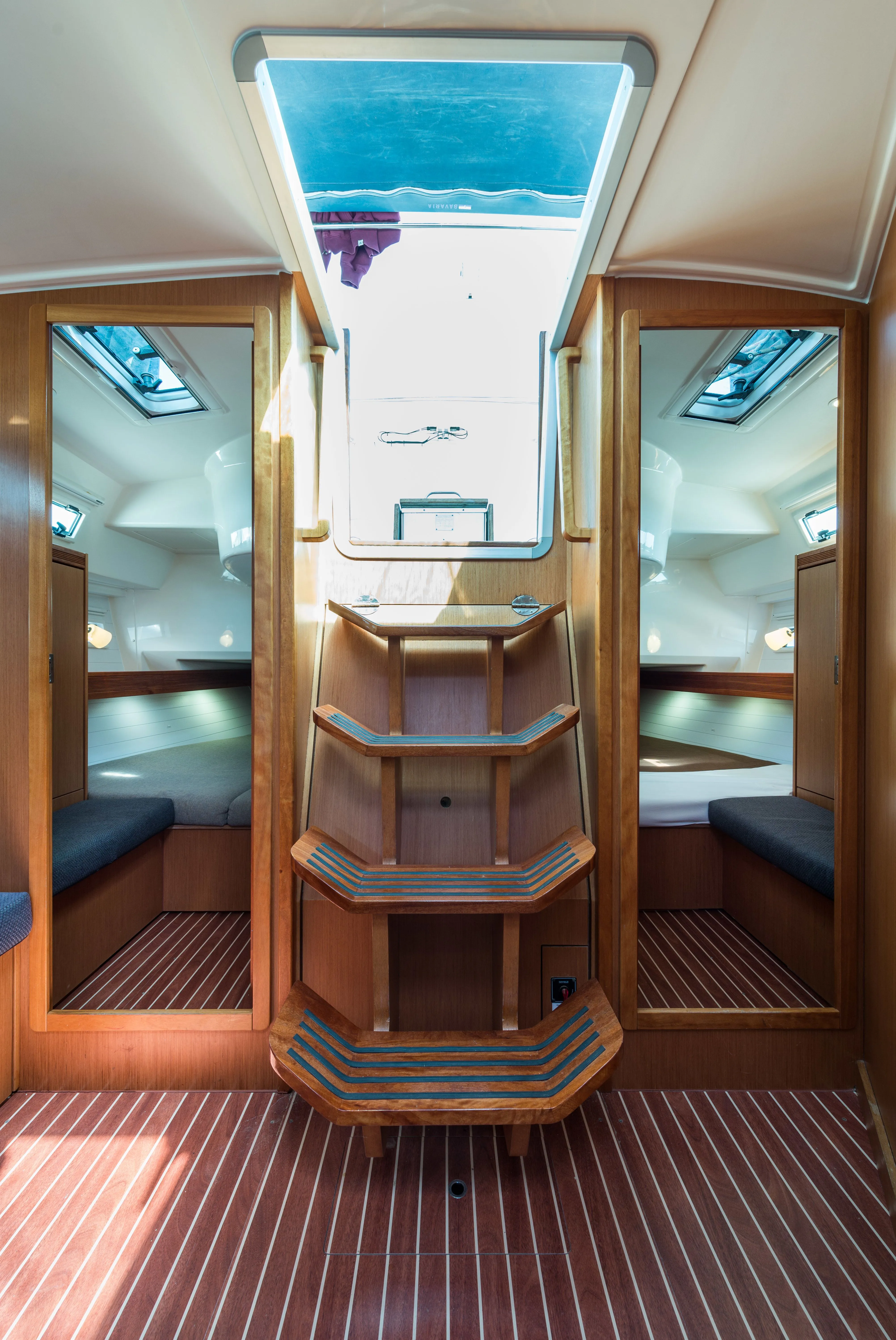 Deneb Charter Boat