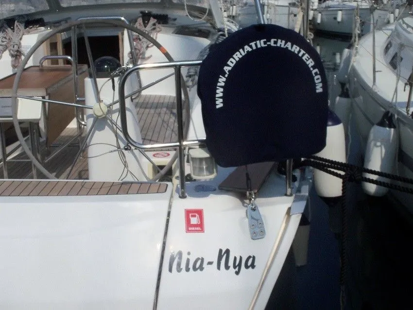 Nia-Nya Kiralık Teknesi - 3