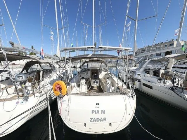 Pia M Charterboot - 4
