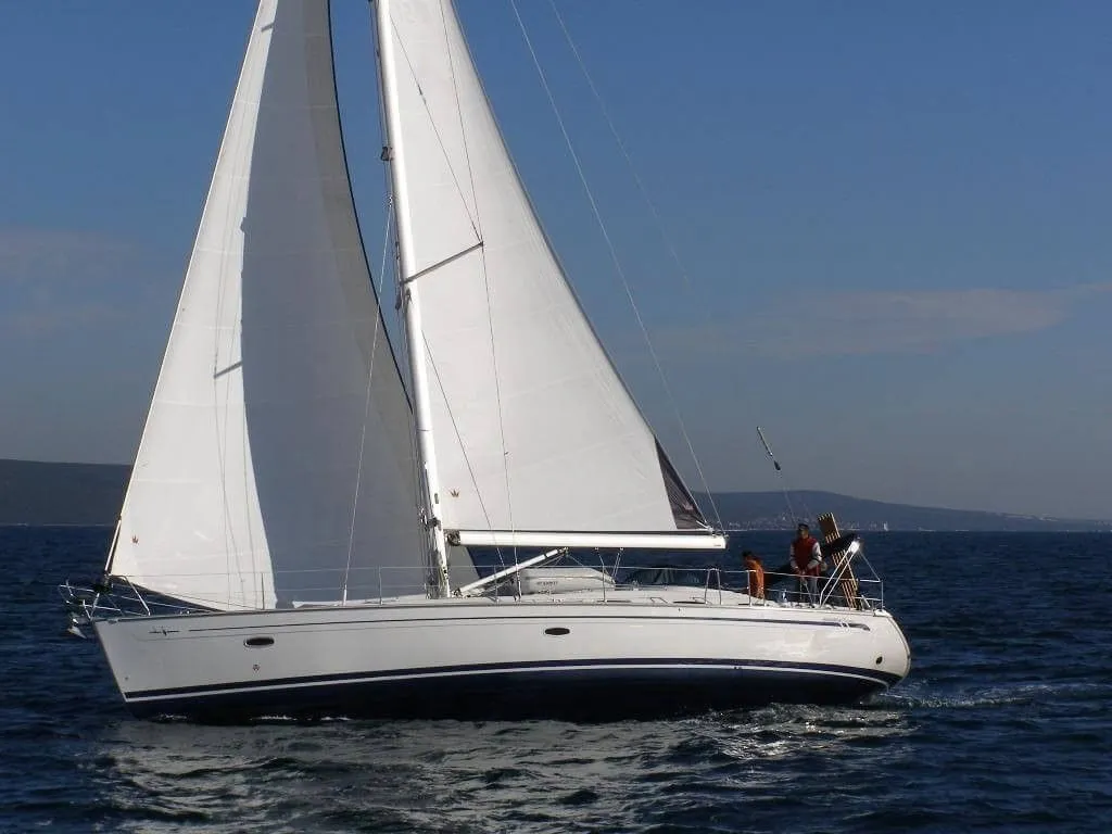 Rent a 12.35m Sailing Yacht in Rodi Garganico