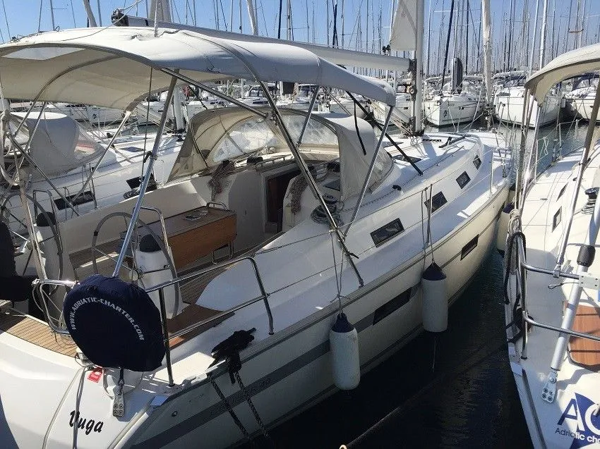 Vuga Charter Boat - 3