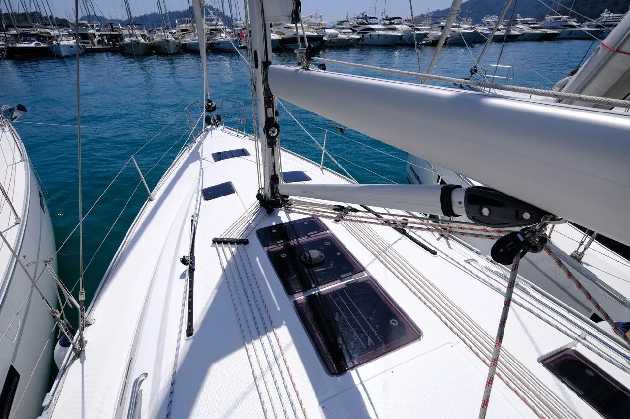 Explore Göcek on a 12.35m Rental Boat