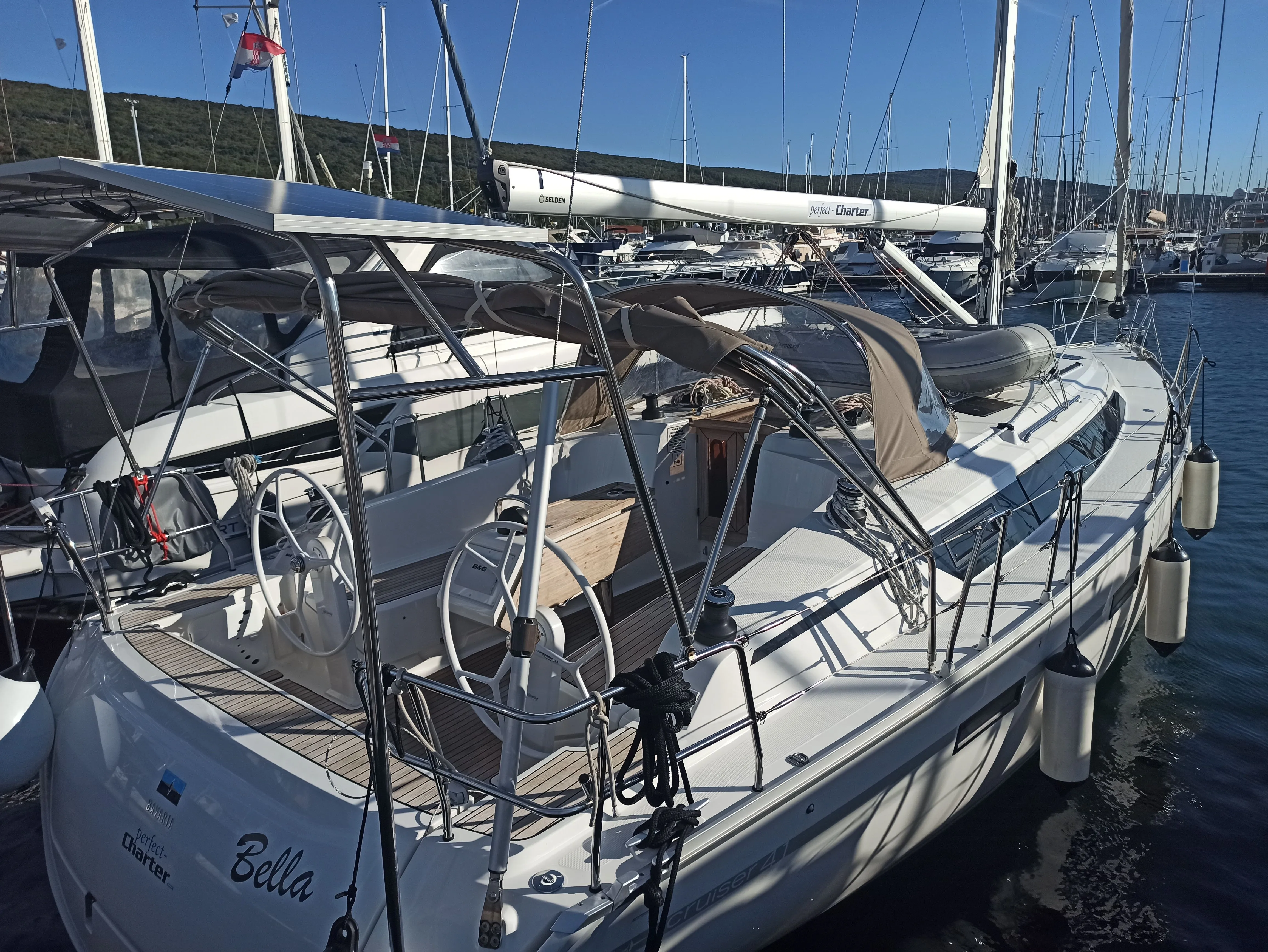 Charter a 12.35m Boat in Punat