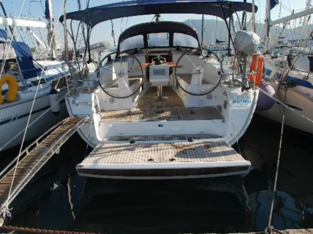 Cafard Charter Boat