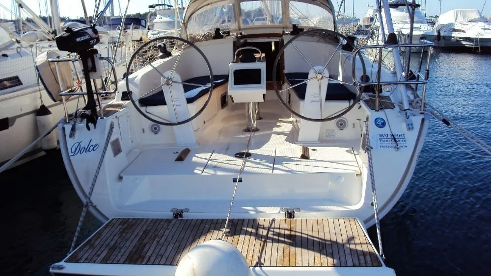Dolce Charter Boat - 3