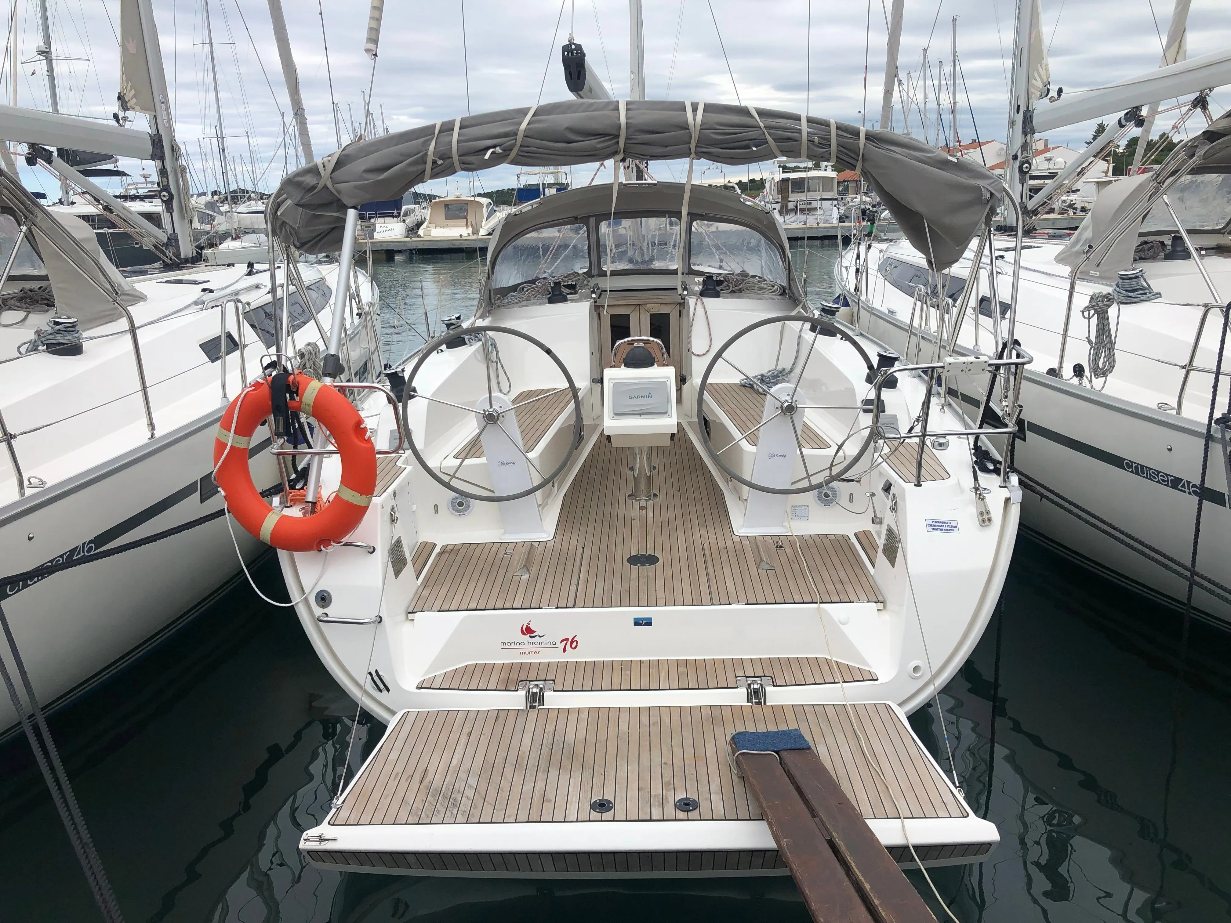 Чартер MH 76 - 4