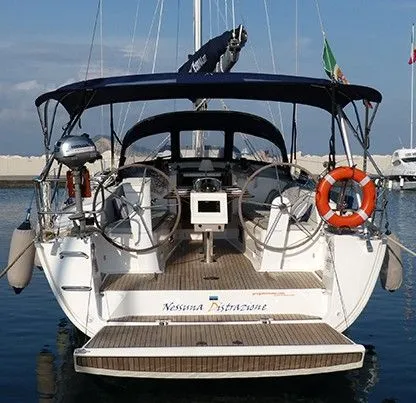 Nessuna distrazione Charterboot - 4