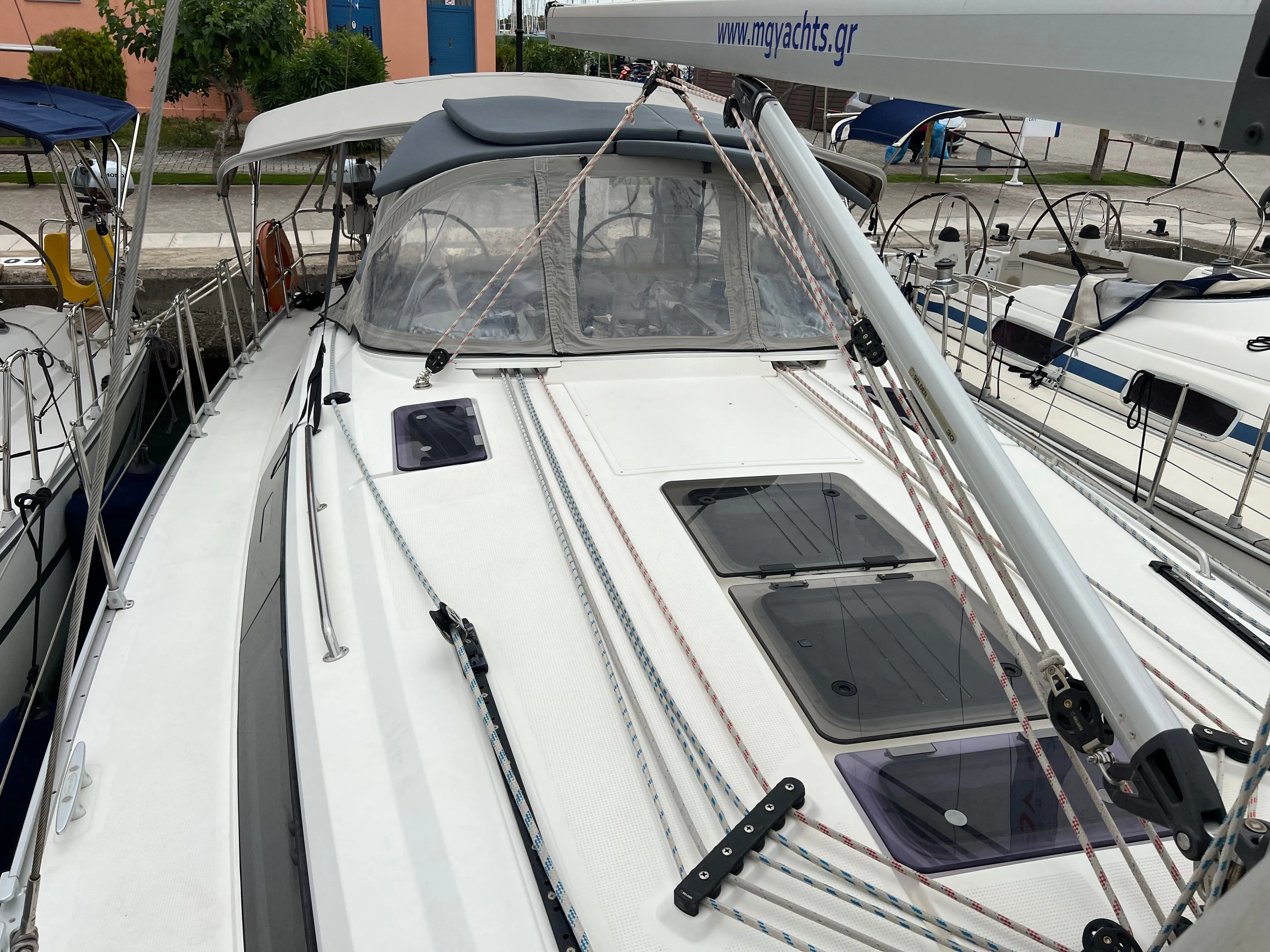 Nireus Kiralık Teknesi - 5