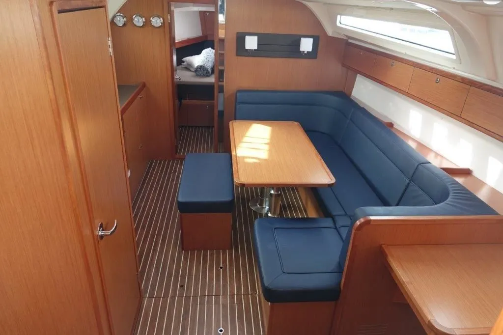 Oberon Kiralık Teknesi - 4