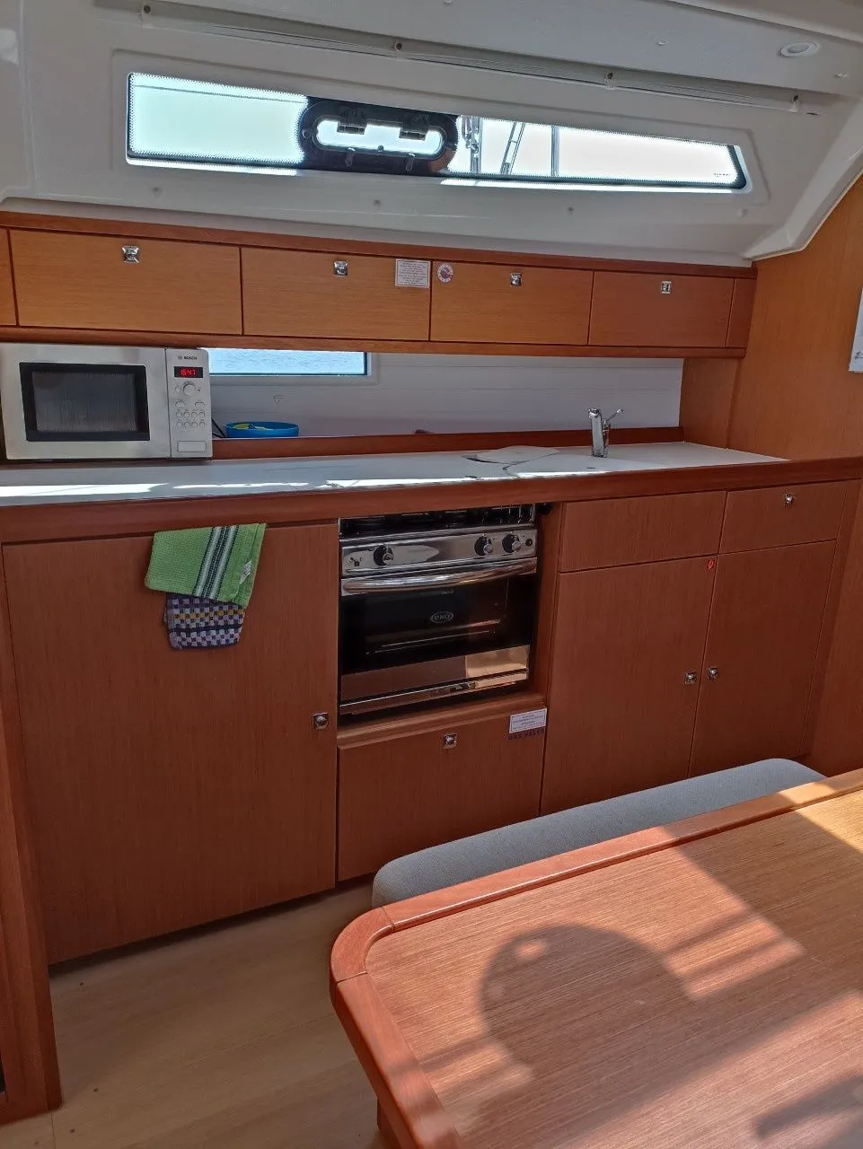 Rent a 12.35m Sailing Yacht Bavaria Cruiser 41 in Sami