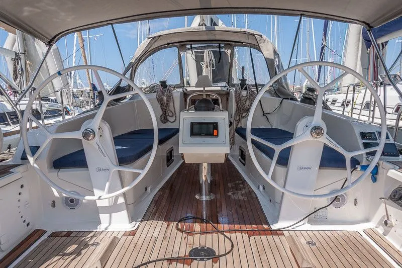 Чартер Quintessa - 5