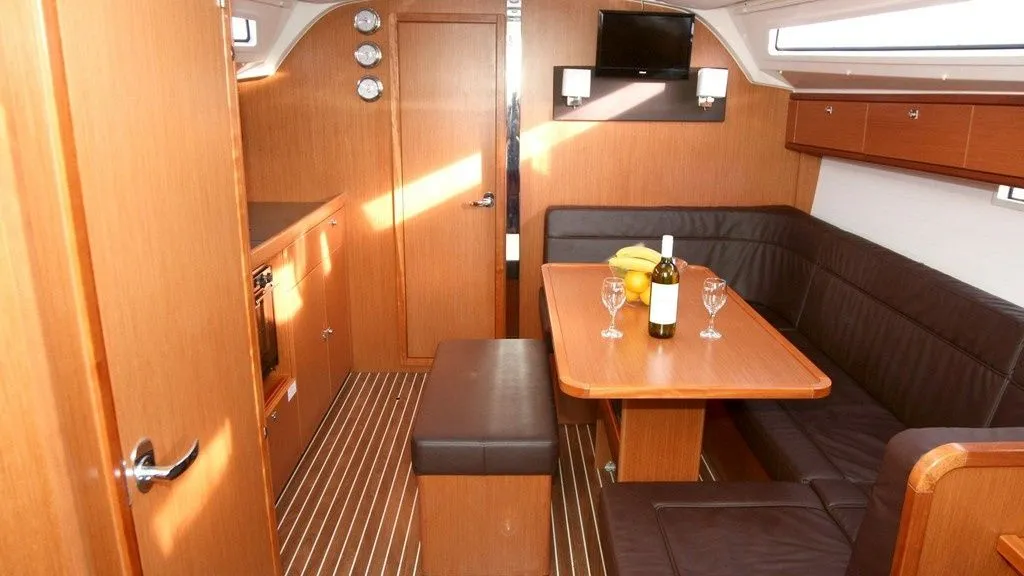 Raven Charterboot - 5