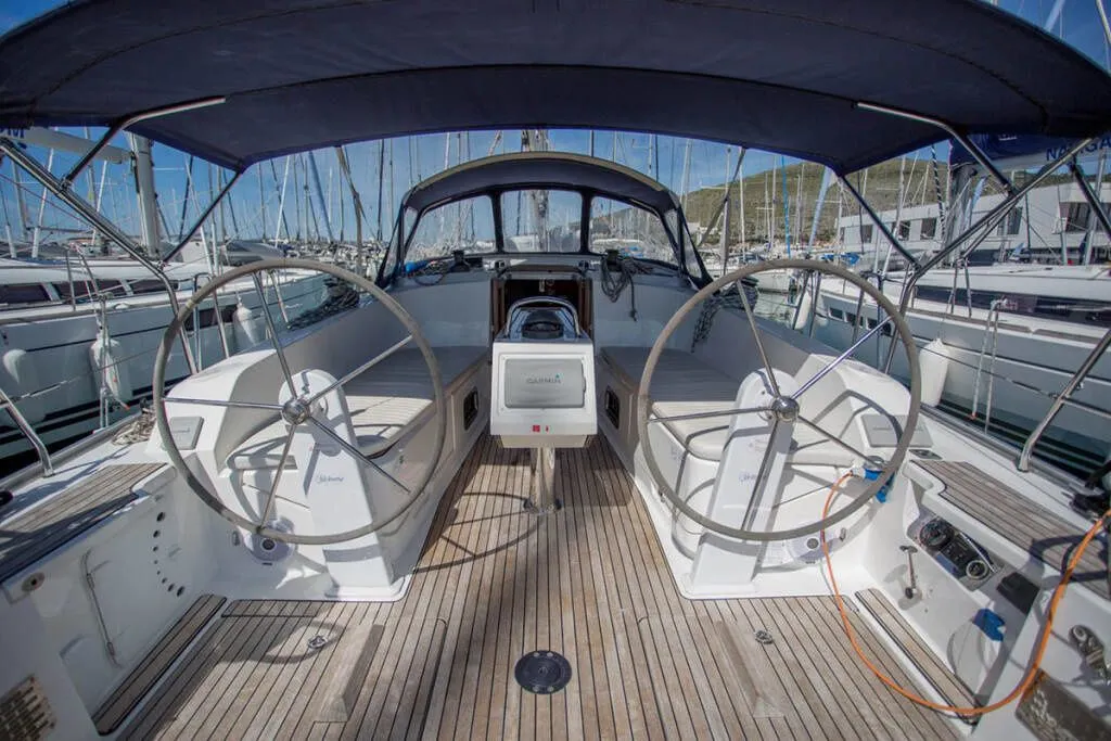 Sapphire Kiralık Teknesi - 5