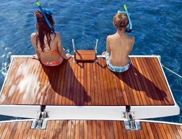 Rent a 11.99m Bavaria Cruiser 41 in Gothenburg