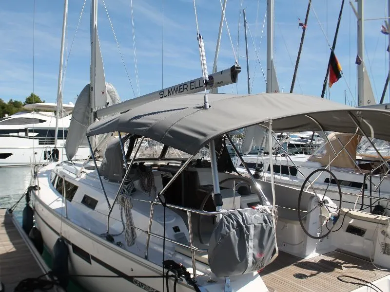 Summer Elli Charter Boat